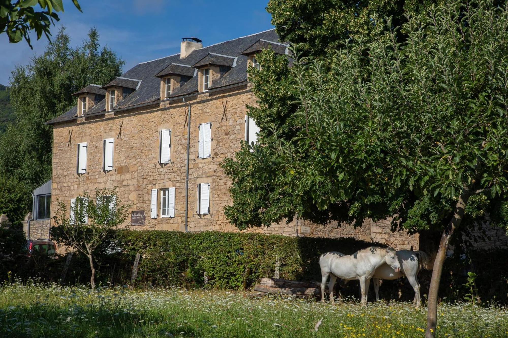 Le Clos Du Barry Severac-l'Eglise Экстерьер фото